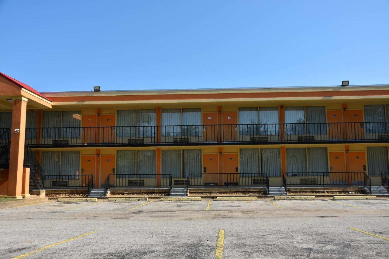 Homeplace Inn Jacksonville Exterior foto